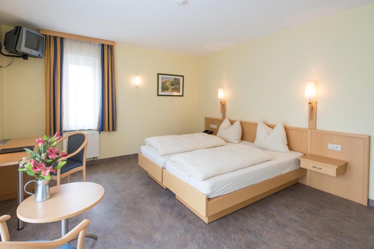 Hotel Burg Hof Extérieur photo